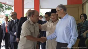 Prabowo Undang Bill Gates ke Sekolah di Jakarta Timur: Lihat Sendiri Implementasi MBG