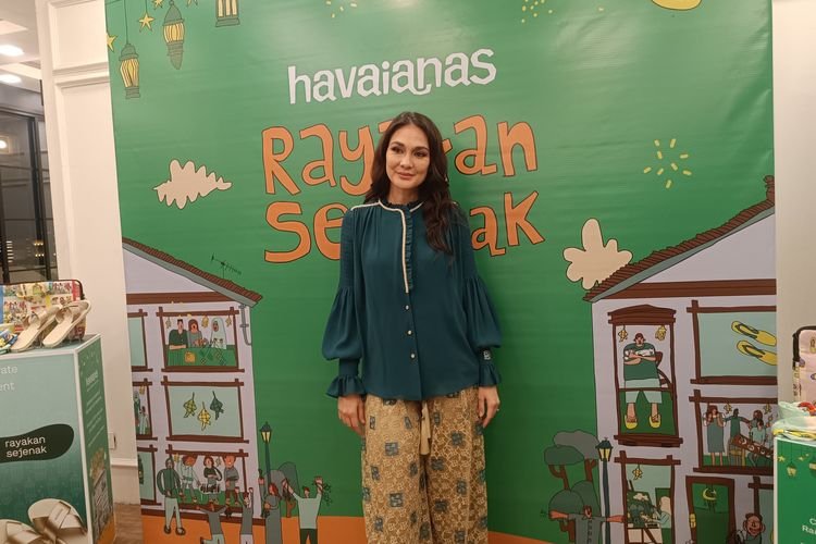Luna Maya dan Reza Rahadian Bertarung Akting di Film Suzzanna Terbaru